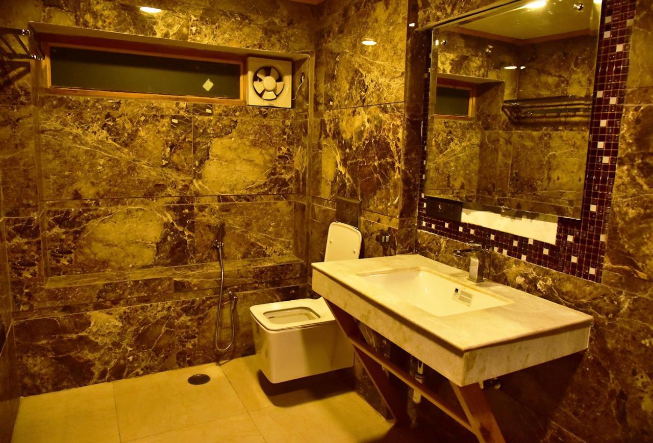 The Alpine Guest House Kasol Eksteriør bilde