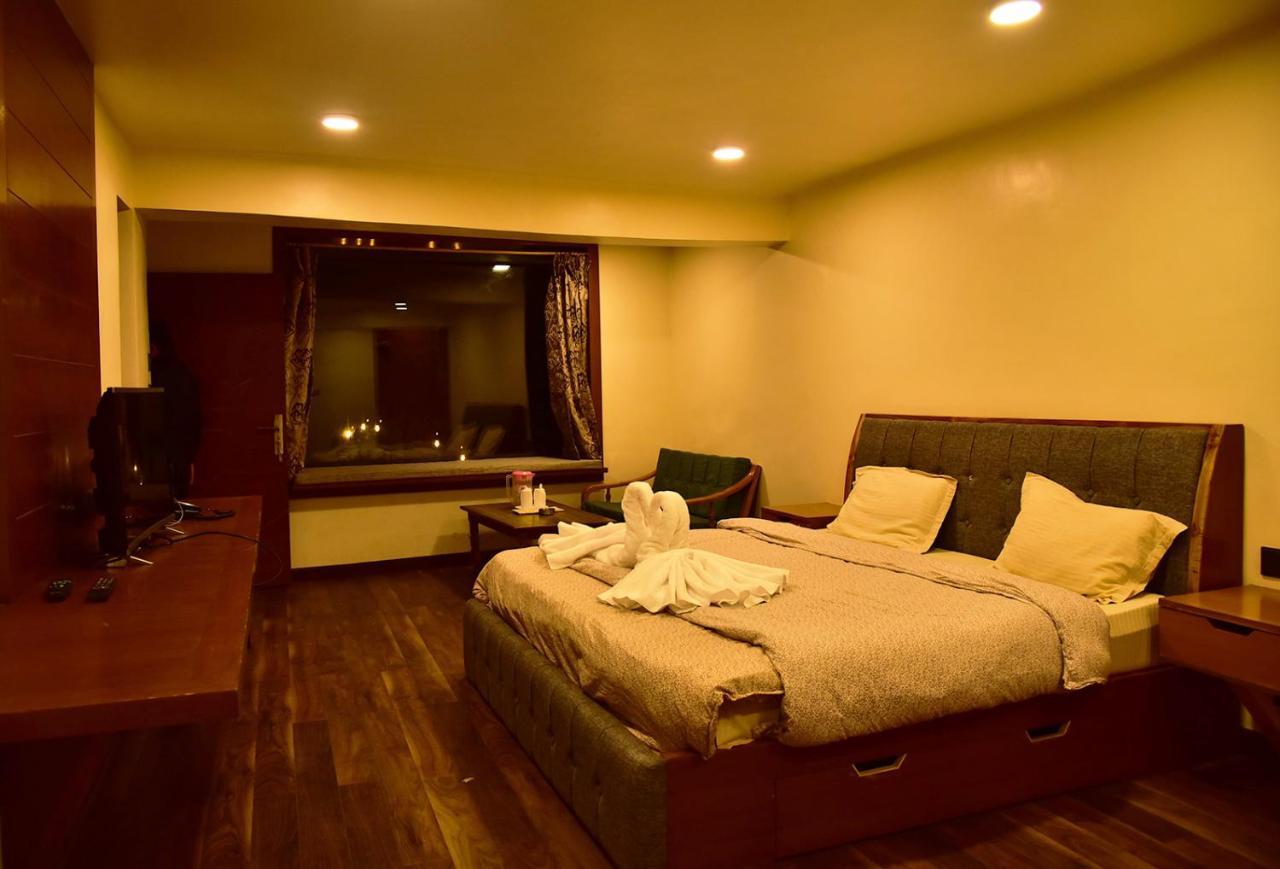 The Alpine Guest House Kasol Eksteriør bilde