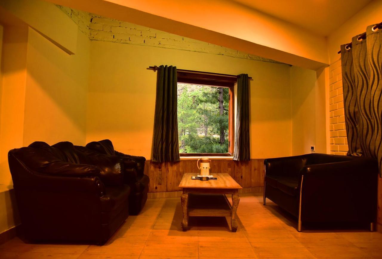 The Alpine Guest House Kasol Eksteriør bilde