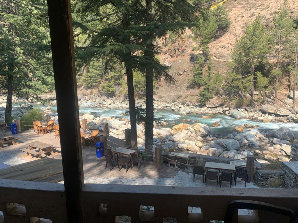 The Alpine Guest House Kasol Eksteriør bilde